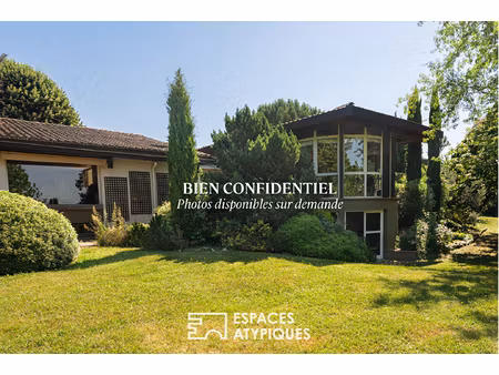 maison d'architecte singulière à 50 min de blagnac