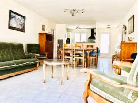vente maison aux sables-d'olonne (85100) : à vendre / 110m² les sables-d'olonne