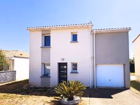 maison au calme - proche commerces - proche lac - 3 chambres