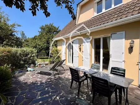 maison individuelle 5 pièces | 122 m² | au calme  avec terrasse  grand jardin et sous-sol 