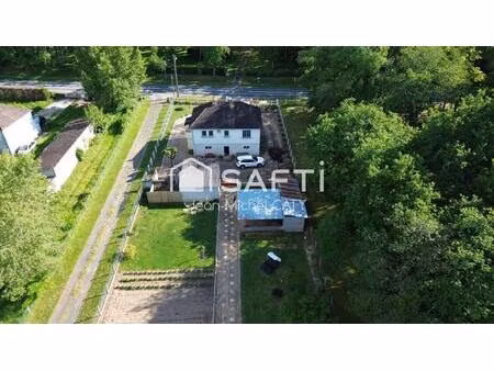 a louer à tracy sur loire  maison de 67 m² sur 1963 m² de terrain.