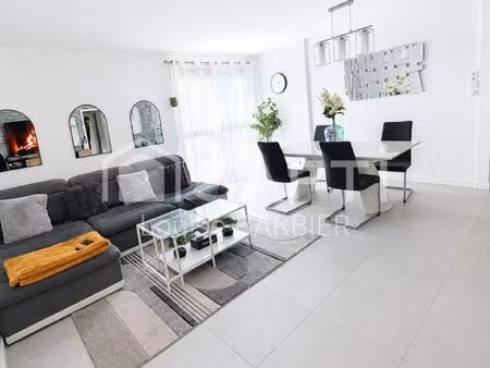 appartement t4 90 m2 refait à neuf