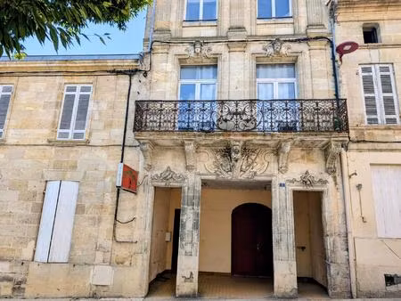 ensemble immobilier de caractère au cœur de saint-savin – 719 m² de potentiel  avec logeme