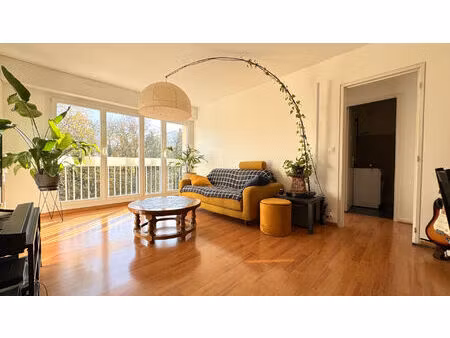 appartement 2 pièces 44 m² à louer évry-courcouronnes 91000 ? | era immobilier