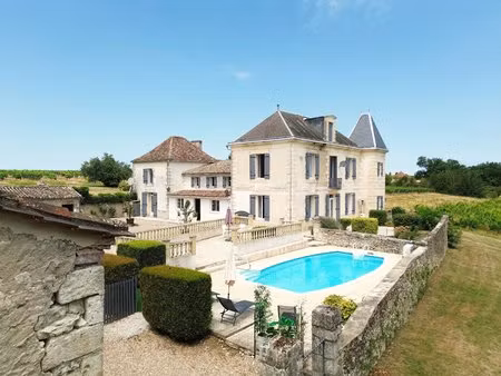 ancienne propriété viticole au fort potentiel dans la vallée de la dordogne
