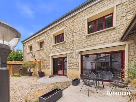 belle maison de caractère - 320 m2 habitable - 650 m2 de parc arboré - coeur de ville