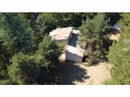maison de campagne au cœur de la nature
