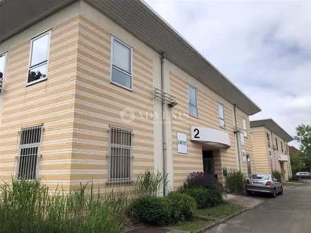 location bureaux 330 m²