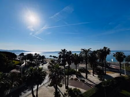 cannes la bocca studio renove vue mer panoramique grande terrasse d'angle