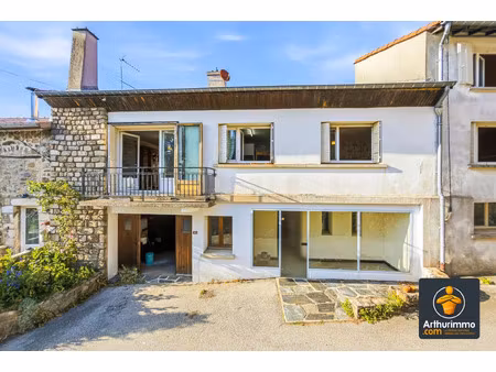 vente maison de village 6 pièces 180 m2 à nozières