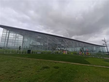 vente local d'activités chasseneuil du poitou 1 m²