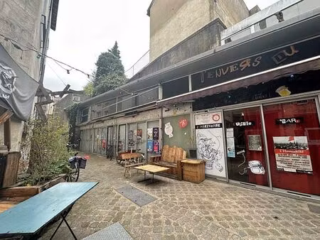 vente commerce poitiers 343 m²