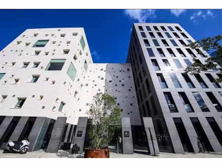 location bureau nantes 72 m²