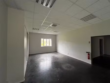 vente bureau saint benoit 151 m²