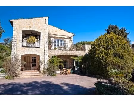 appartement villa provencal cannes secteur petit juas