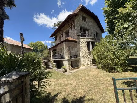 charmante villa en pierre
