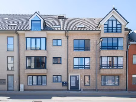 appartement te huur in sint-gillis-waas met 2 slaapkamers