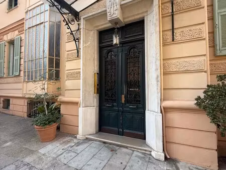 vente appartement 5 pièces 136 m² nice (06100)