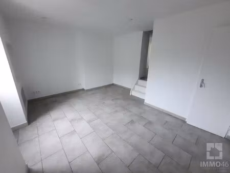 location appartement 2 pièces 34m² castelfranc 46140