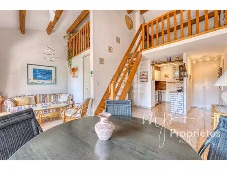 à vendre appartement – rayol-canadel-sur-mer – 4 pièces à 500 m de la plage