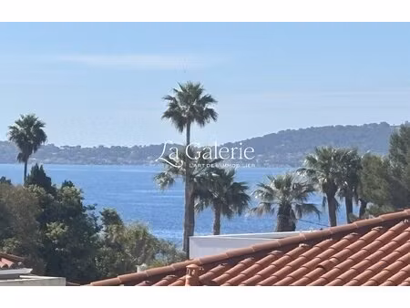 appartement t4 carqueiranne - vue mer