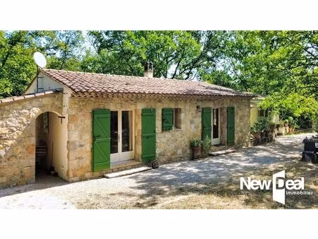 tourrettes jolie maison de 118 m² dans un quartier très calme et recherché
