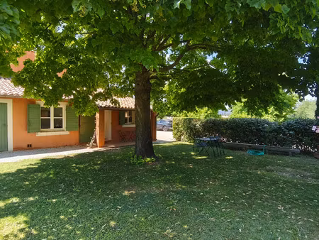location maison 4 pièces 86 m² à aix-en-provence (13540)
