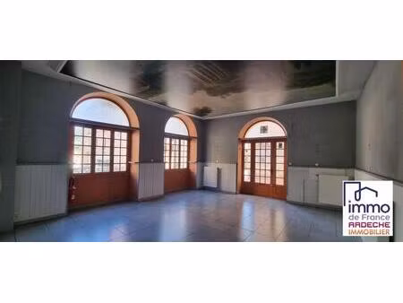 location local commercial privas 07000