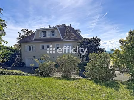 maison 6 pièces - 132 m²