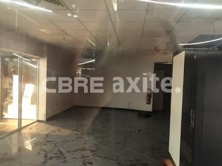 location local commercial 74m² davezieux 07430