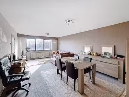 appartement met 2 slpks  een groen uitzicht & zuid-terras  ....