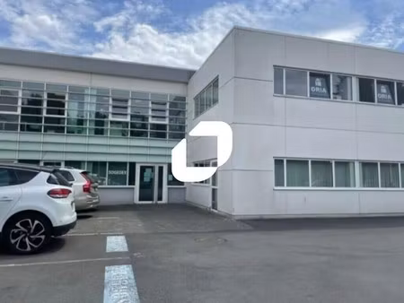 location bureaux 162 m²