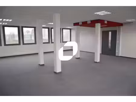 location bureaux 107m² à 402m²