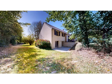 maison familiale avec vie de plain-pied 192 m2 4 chambre