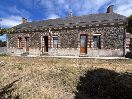 les touches (44) - maison ancienne à rénover 4 pièces et dép