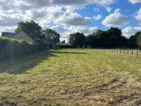 mooi gelegen stuk weiland van 1720 m2 aan de hazebeek.