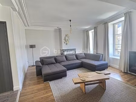 immeuble mixte de 312 m² à sedan