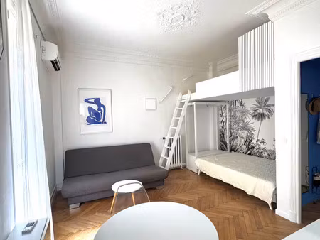 location appartement 1 pièce 26 m² à nice (06000)