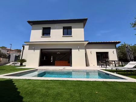 vente villa 5 pièces 131 m2 à clermont-l'hérault