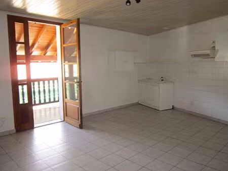 location appartement 4 pièces 84m² tartas 40400