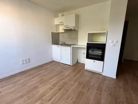 location appartement 1 pièce 27m² villenave d ornon 33140