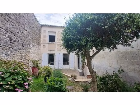 location maison 4 pièces 115m² angouleme 16000