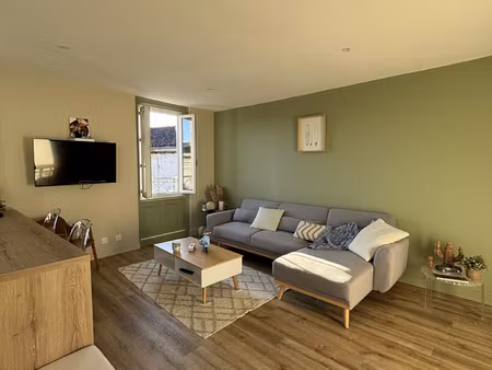 location appartement 2 pièces 56m² cognac 16100