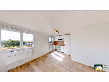 t1 rénové avec vue panoramique - dreux !