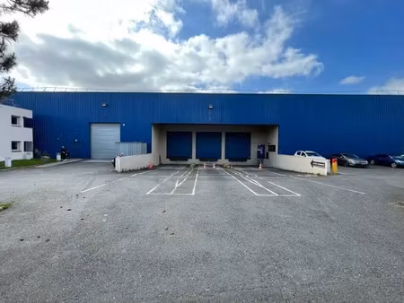 location entrepôt gonesse 95500 3900m²