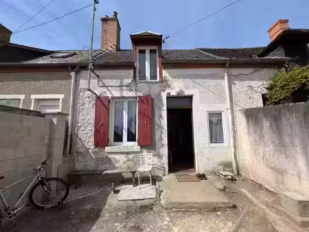 maison de bourg de 2 pièces principales