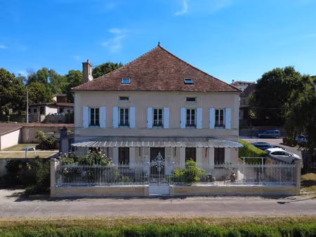 vente maison 10 pièces 296 m² montbard (21500)