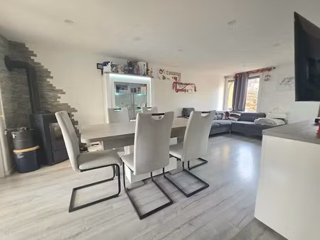 vente maison 4 pièces 79 m² à saint-quentin-fallavier (38070)  229 000 €