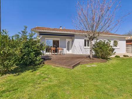 maison rénovée d'environ 115m² hab avec dépendance sur terrain de 1976m2