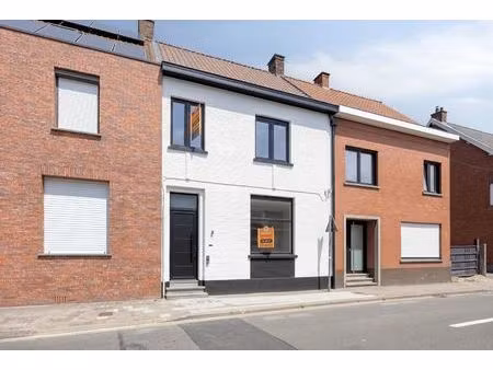 huis te koop in avelgem met 3 slaapkamers